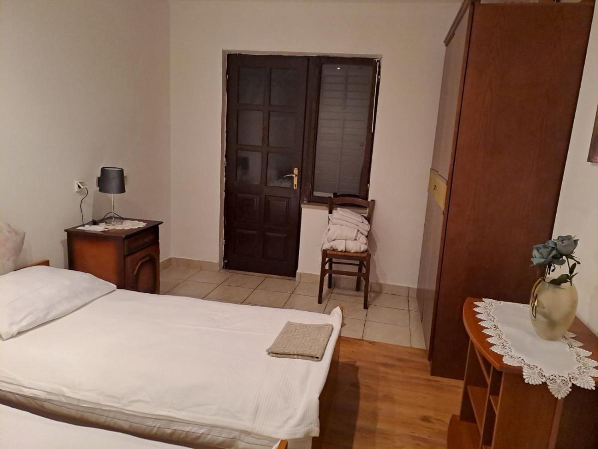 Amma Rooms Gruda 外观 照片