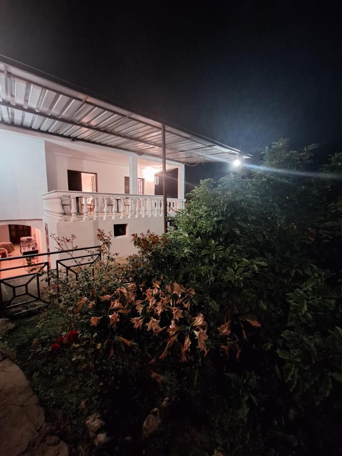 Amma Rooms Gruda 外观 照片